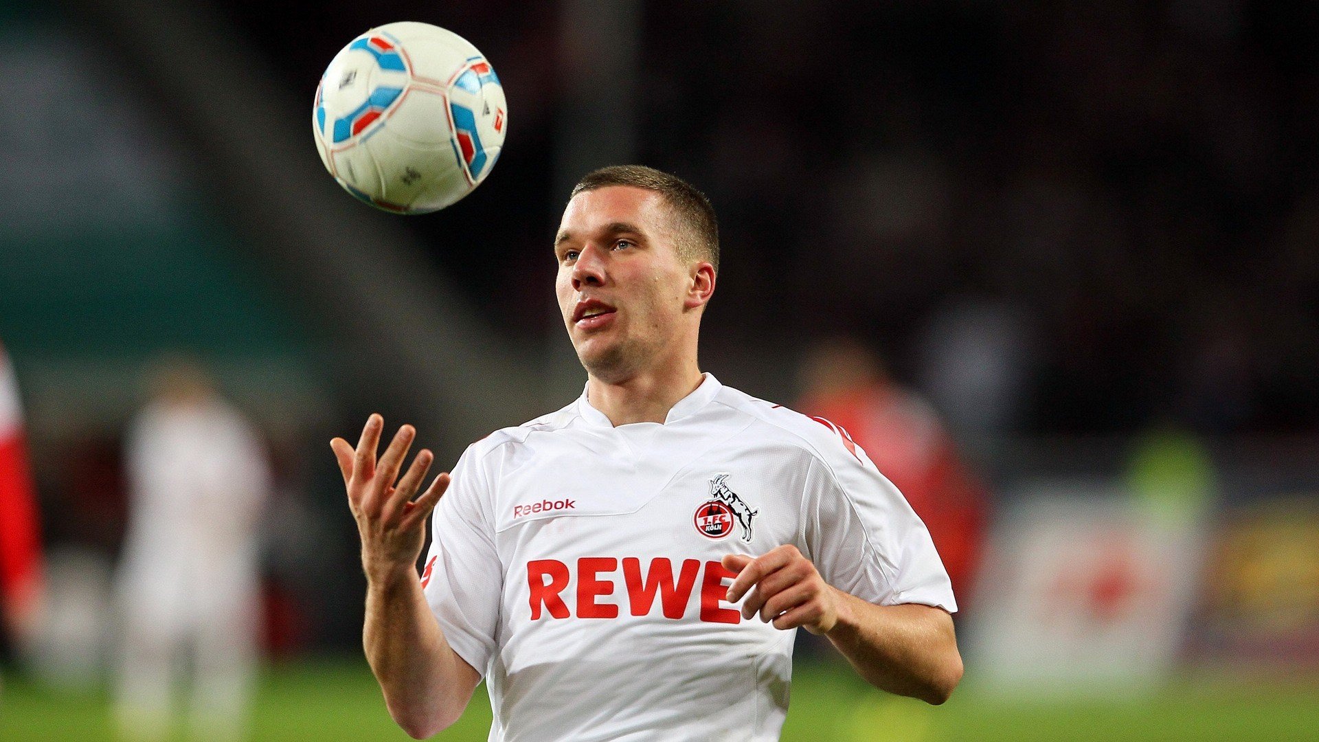 青年国家队启用体能监控腕带采集训练负荷实时反馈